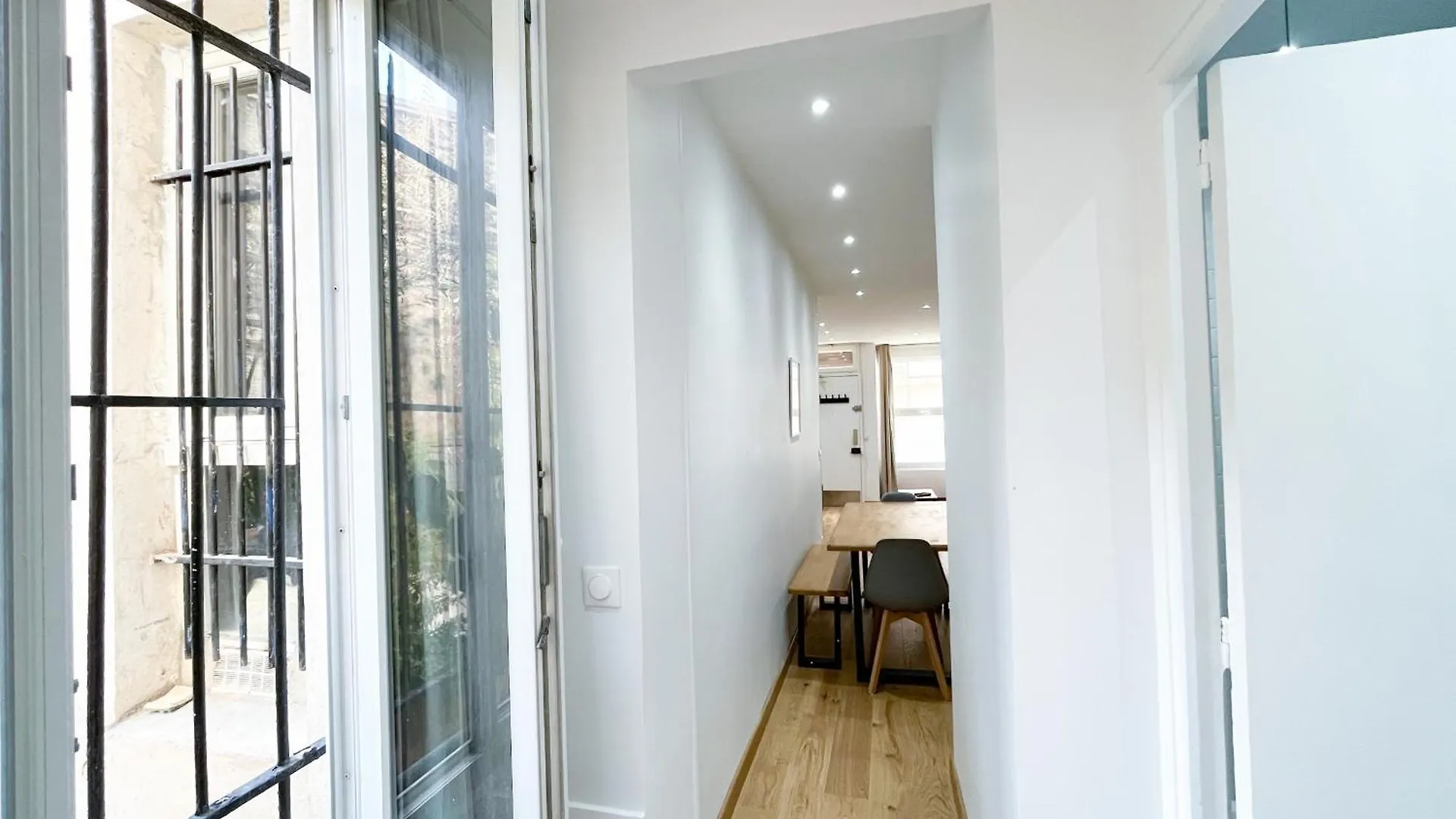 Apartament Urban Flat 198 - Townhouse Basfroi Paryż Francja