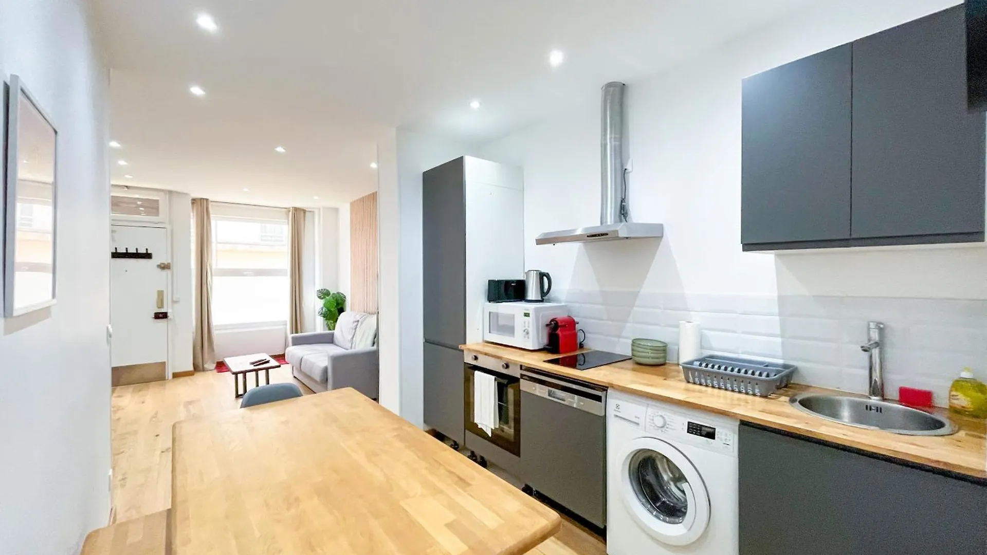 Urban Flat 198 - Townhouse Basfroi Apartment Paris 0*,